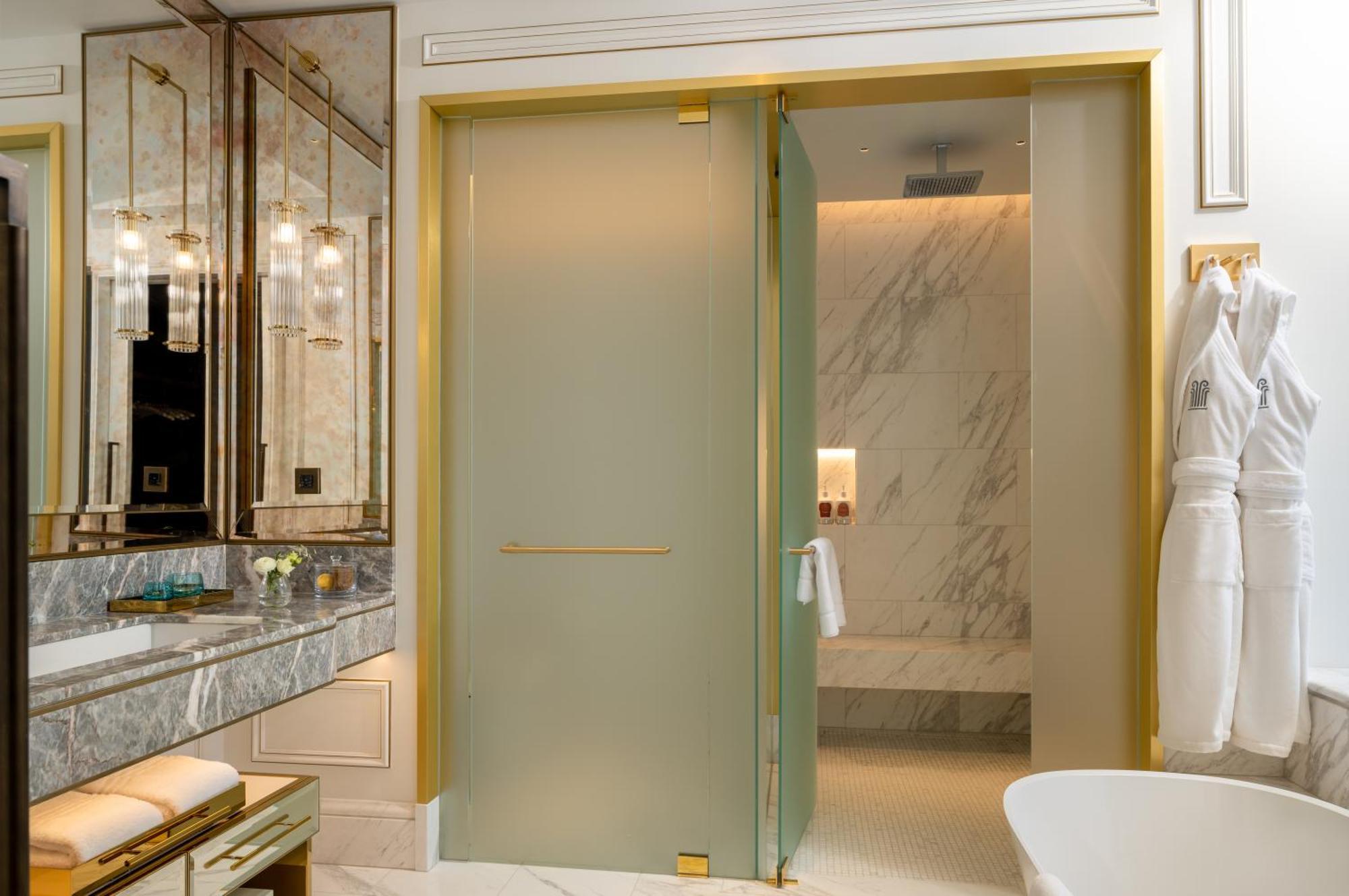 Corinthia Grand Hotel Du Boulevard Bucarest Exterior foto